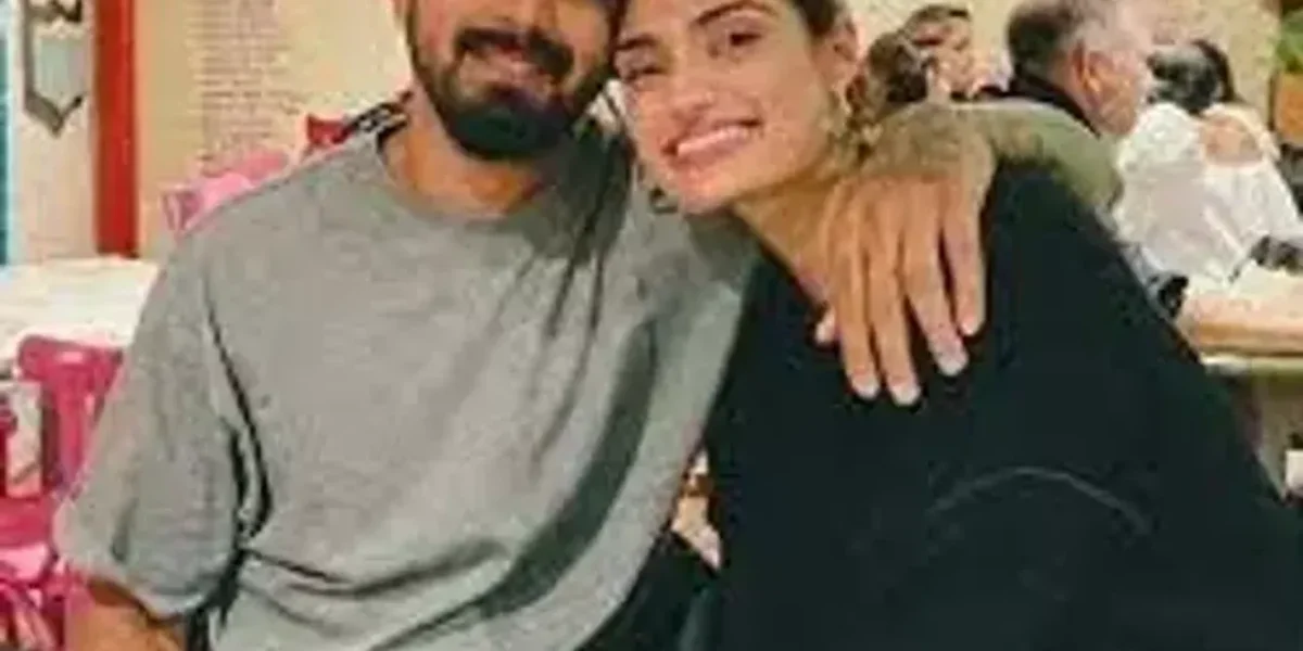 KL Rahul and Athiya Shetty make their relationship public