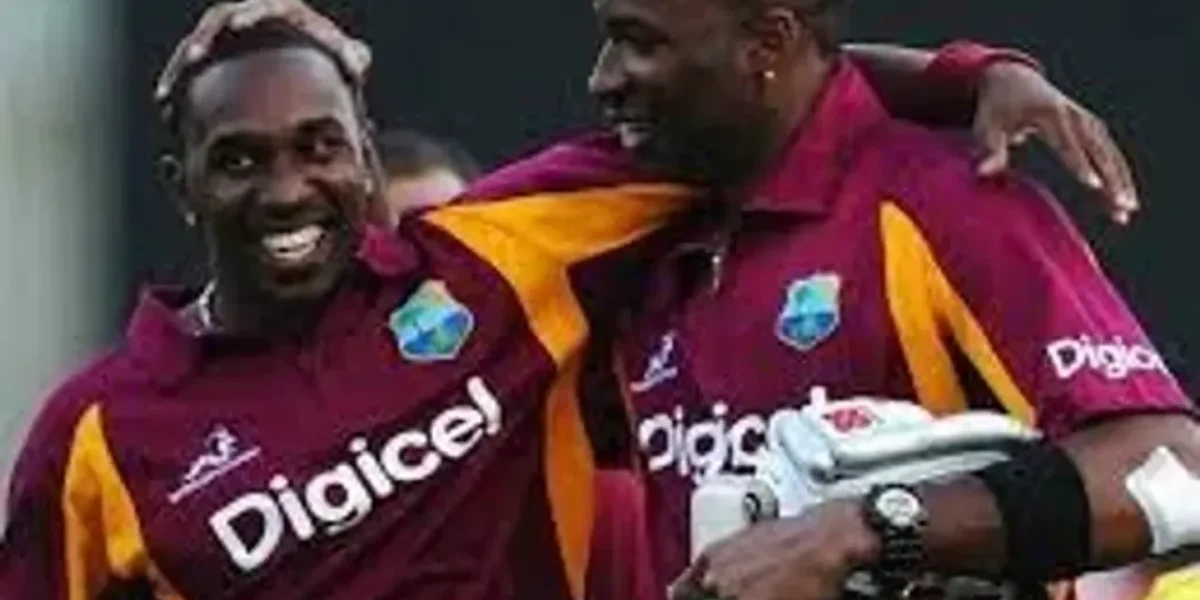 Dwayne Bravo receives a heartfelt send-off from Kieron Pollard