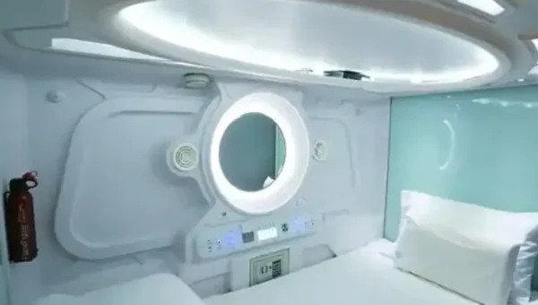 Inside Indian Railways’ First Japanese-Style Pod Hotel in Mumbai