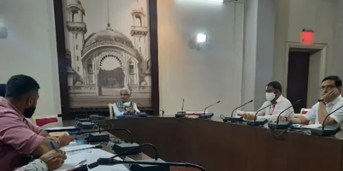 17 black spots have been identified to reduce rate of road accidents in Vadodara district – Collector R.B. Barad