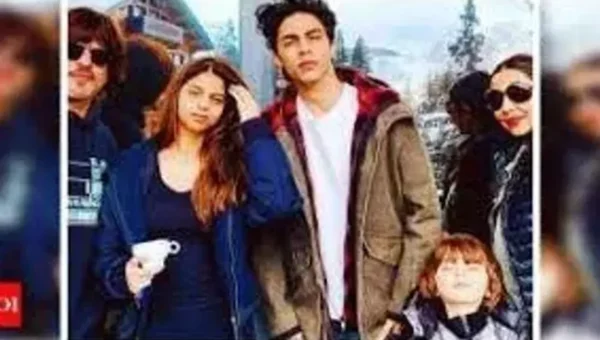 Shahrukh Khan celebrating birthday in Alibaug with Aryan Khan and family