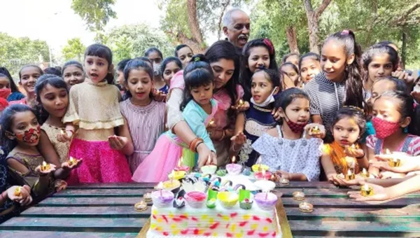 Hoonf Charitable Trust celebrate Diwali with girls from poor and lower middle class families of Vadodara