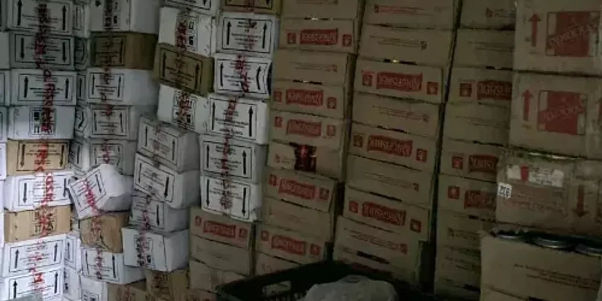 Vadodara rural Bhadarwa police caught big haul of IMFL hidden inside cold storage and under water tank area of a closed godown at Manjusar