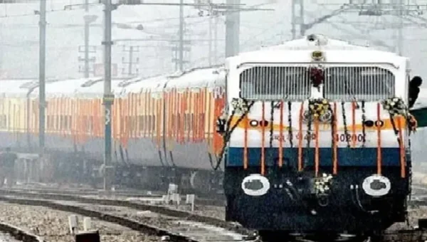 Rampath Yatra Express: IRCTC flags off special train for pilgrimage to Ayodhya