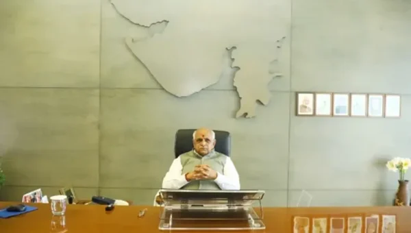 943 kilometres pipeline will be laid for five group water scheme of Vadodara district