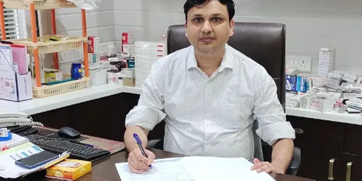 Dahod doctor removes heaviest ovarian tumor from vaginal surgery and register name in record books
