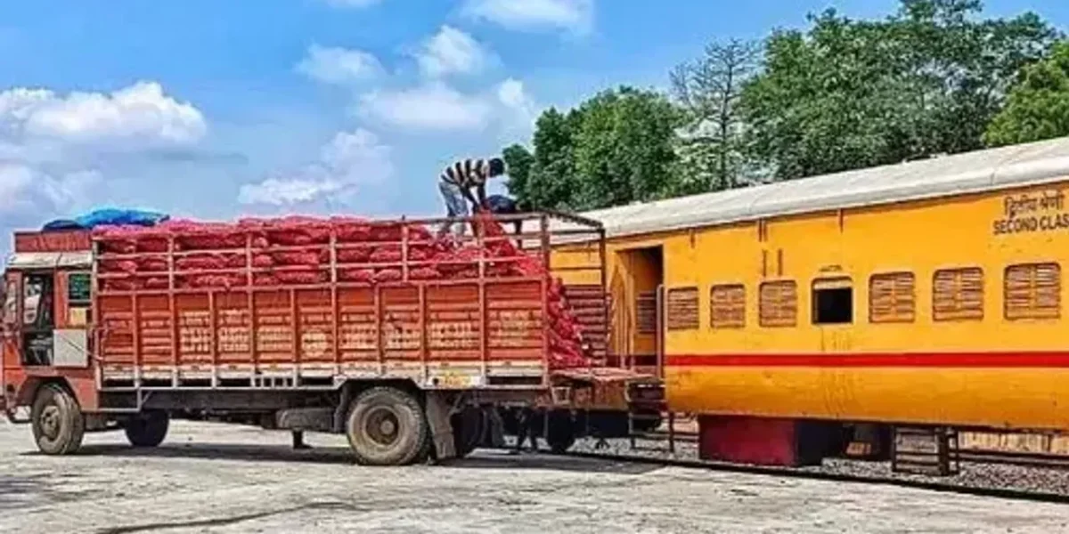 Western Railway’s Kisan Rail services surpasses 100 mark milestone in current financial year