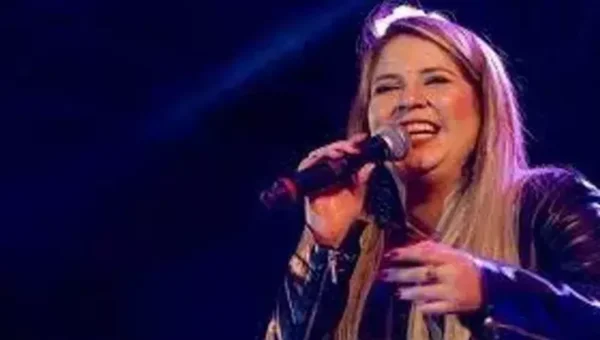 Popular Brazilian singer Marilia Mendonca dies in plane crash
