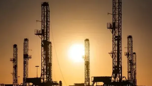 The lease on Sri Lanka’s vital WWII oil tank farm with India has been extended for 50 years.