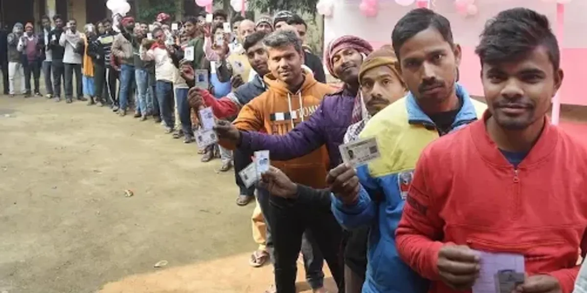 Gujarat panchayat polls: Voting is taking place in the midst of strict security measures