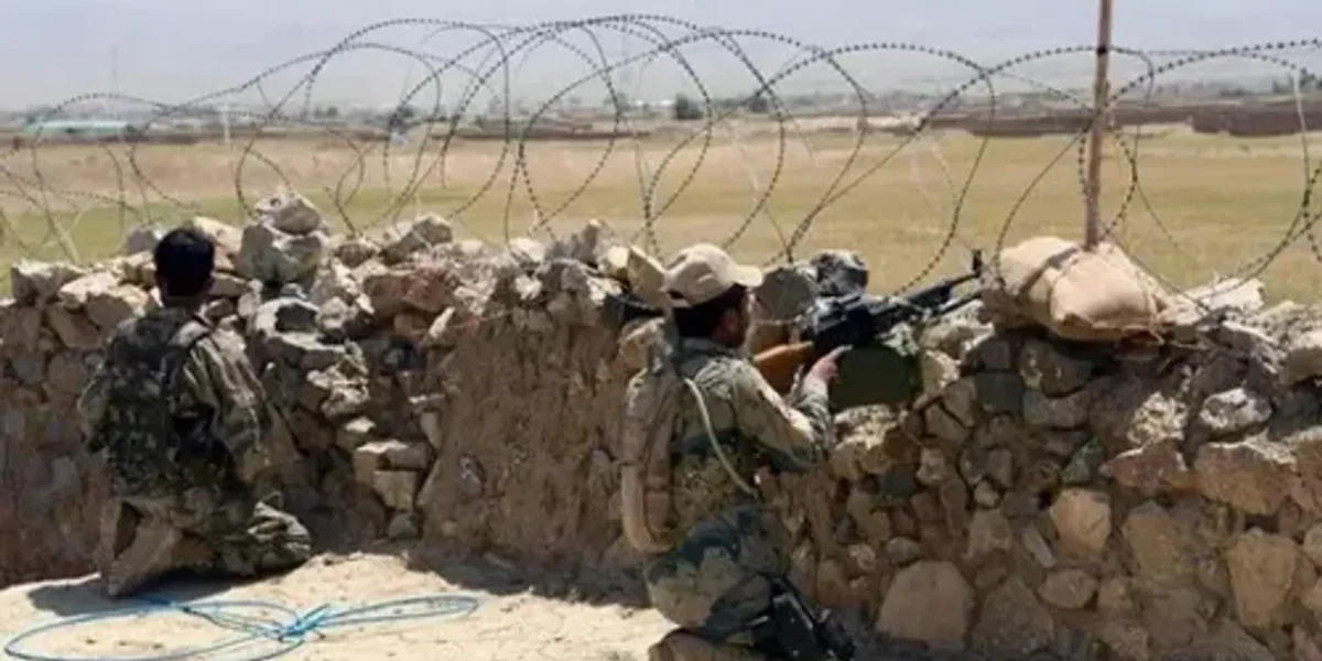 As fencing continues along the Durand Line, Pakistani forces and Taliban exchange fire