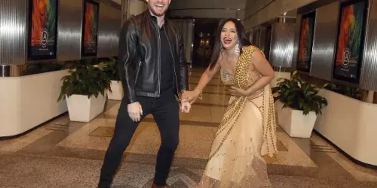 Nitu Chandra Srivastava sports a stunning saree look in her Hollywood debut movie premiere
