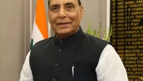 Defence Minister Rajnath Singh inaugurates Swarnim Vijay Parv at India Gate in Delhi