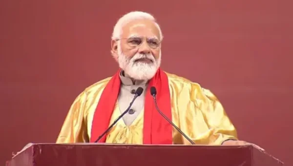 PM Modi inaugurates completed section of Kanpur Metro Rail and Bina-Panki multi-product pipeline