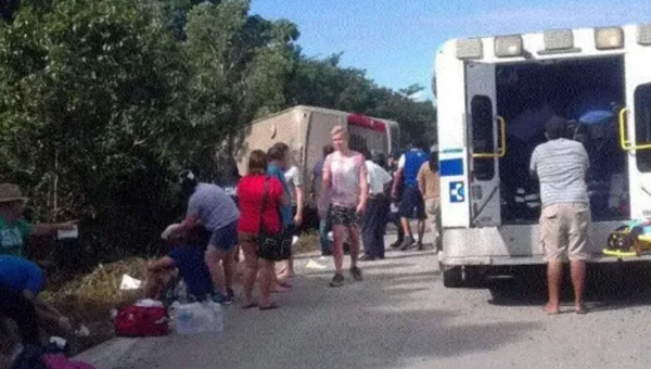 In South Mexico, a truck disaster kills 49 migrants and injures 58 more