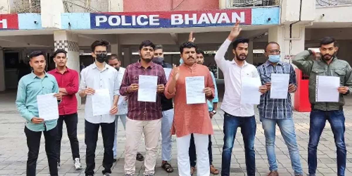 Vadodara youth Congress gives memorandum to police commissioner with a request to stop prohibition activities running in the city