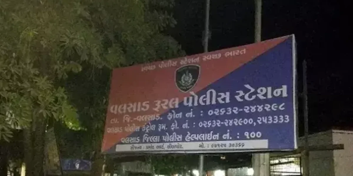 Parents of the deceased Valsad suicide victim demand action against the organisation