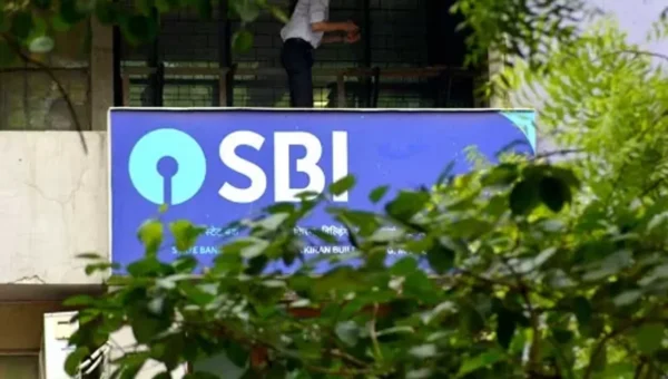 SBI acquires Rs 100 crore worth stake in JSW cement