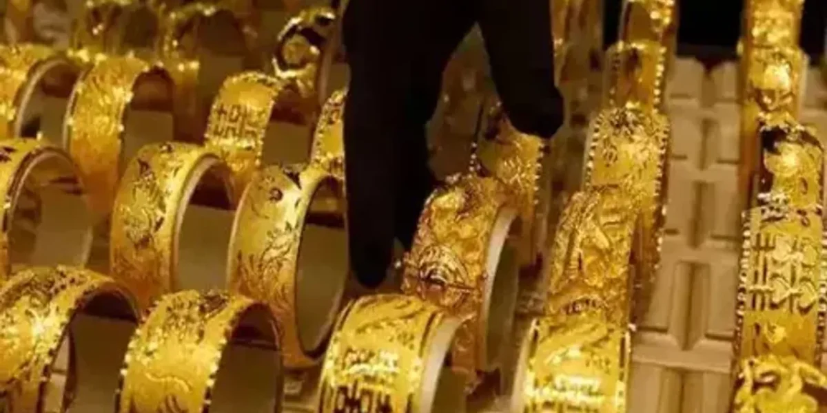 Gold price today: 10 gms of 24-carat at Rs 48,720, silver at Rs 62,200 per kg