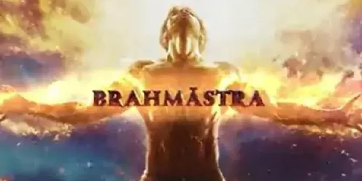 “All about fire”: Ranbir’s first look from Brahmastra
