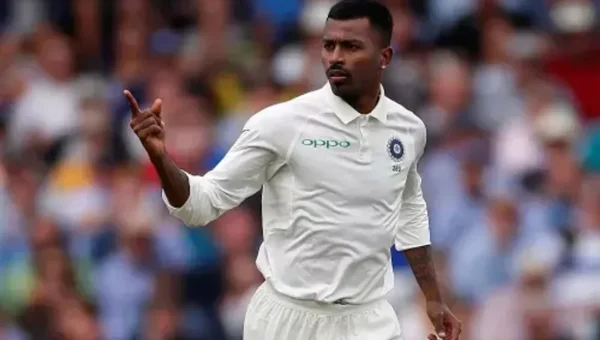 Reports: Hardik Pandya may retire from tests to prolong white-ball career