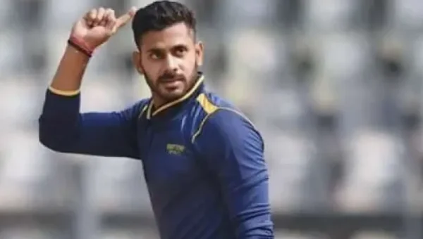 Bengal sports minister Manoj Tiwary named in state Ranji squad