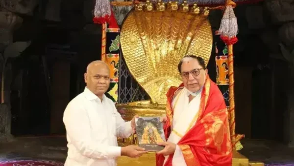 Dr. Subhash Chandra, a Rajya Sabha member, prays in Tirupati