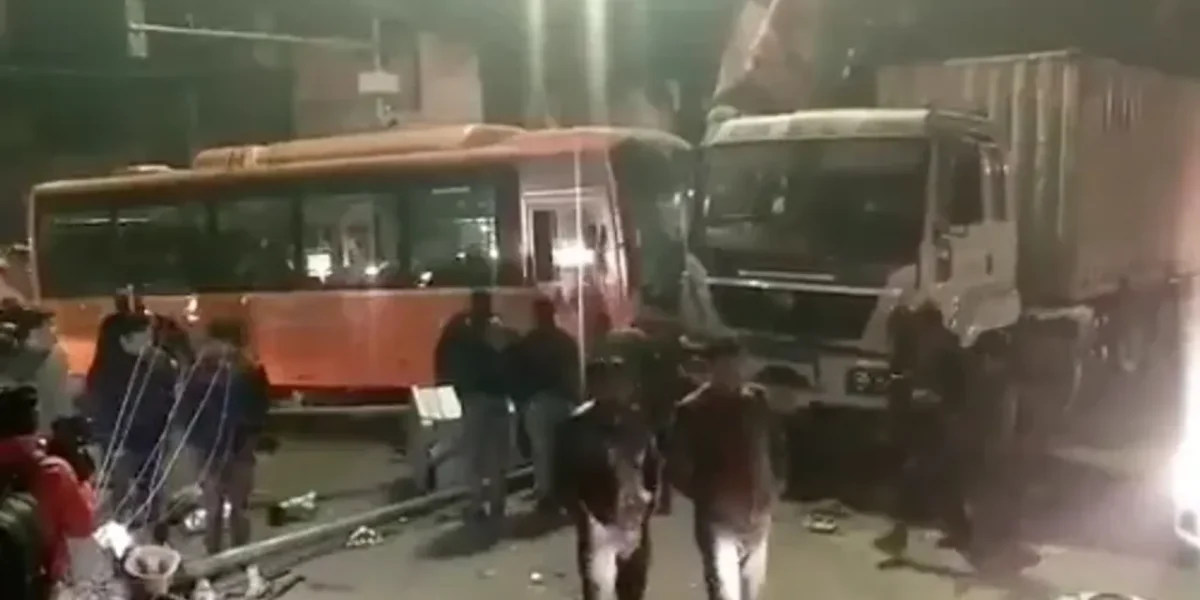 Kanpur: At least six dead, several injured as electric bus mows down bystanders, destroys vehicles