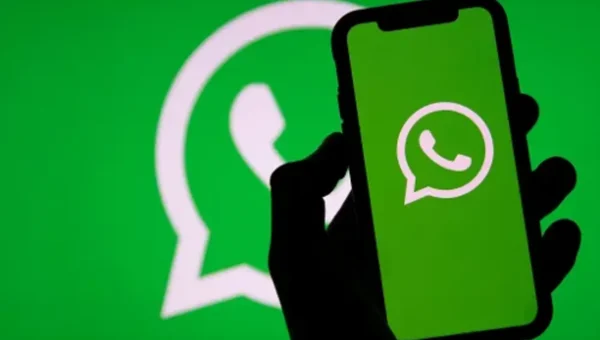 WhatsApp’s global voice message player is now available for beta testers on iOS