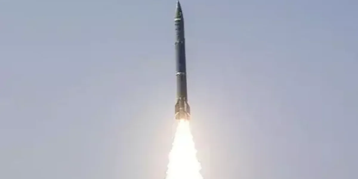 India successfully tests advanced “Sea to Sea” variant of BrahMos missile from INS Visakhapatnam