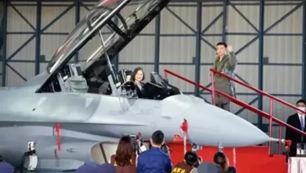 Taiwan’s first advanced F-16V fighter squadron has been deployed