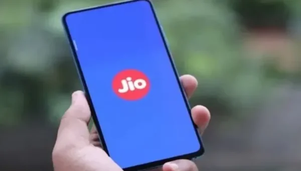 Reliance Jio brings back Rs 499 prepaid plan, extends Happy New Year offer