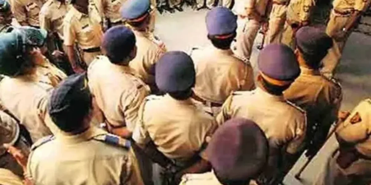 Gujarat: Police crackdown on alcohol on the eve of New Year