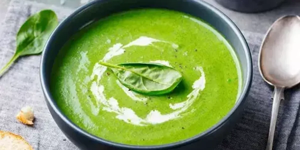 A brilliant green healthy soup, Palak Soup for cold winters