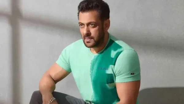 Salman Khan moves court against neighbour