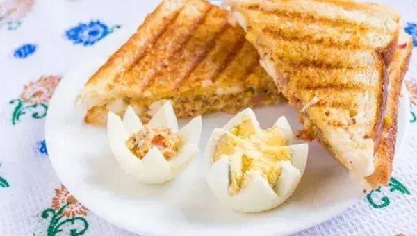 Egg mayo sandwich- surely a time saver in the busy mornings.
