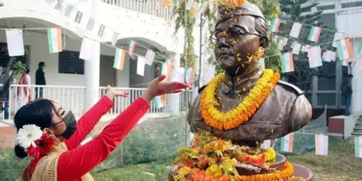Indian Embassy in Lanka pays tributes to Netaji on his 125th birth anniversary