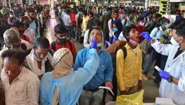 India records 90,928 COVID cases, Omicron infections soar by 495