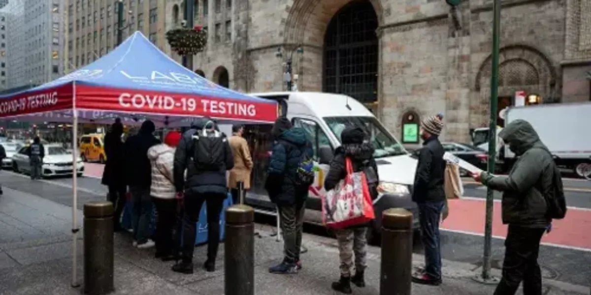 US breaks global record of daily Covid-19 cases