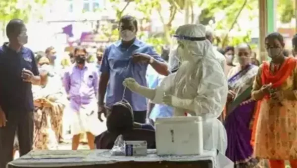 India logs 1.41 lakh new COVID-19 cases in past 24 hrs, 285 more deaths, Omicron tally at 3,071