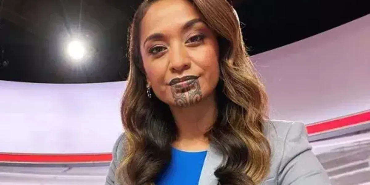 New Zealand Journalist Makes History, First news Anchor With Maori Face Tattoo
