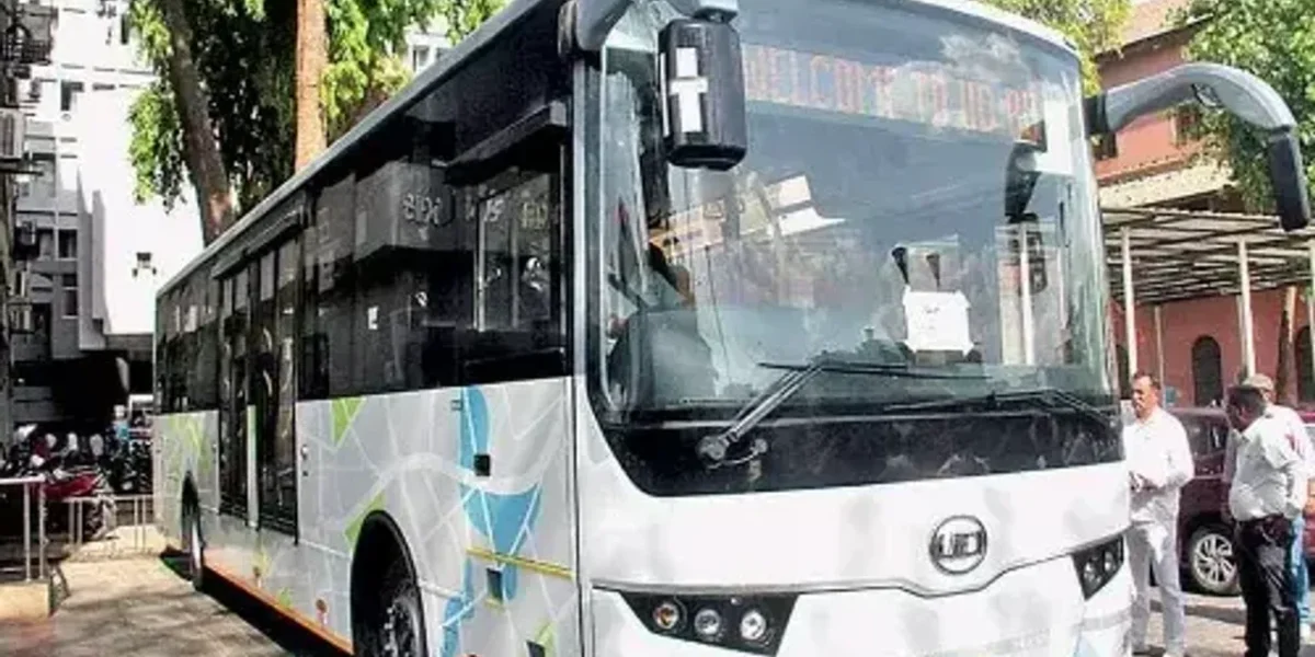 A bankrupt Kerala businessman sells a 50-lakh-rupee luxury bus for 45Rs/kg