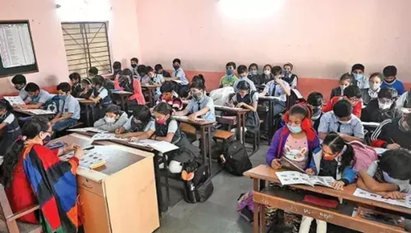 Gujarat: PIL objects to 100% attendance in schools