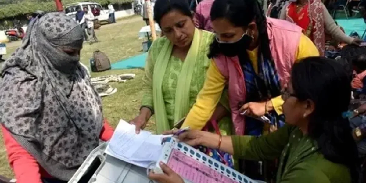 Uttar Pradesh phase 5 polls updates: 53.98% Voters turnout recorded till 5 PM