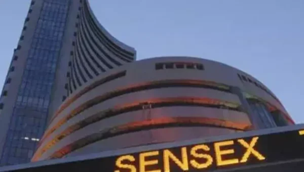 Sensex heads to 59,000 as FM Sitharaman presents Budget 2022