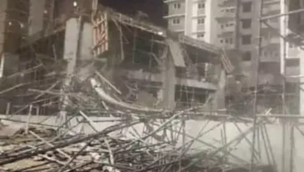 Portion of building collapses in Bawana’s JJ colony, several feared trapped, rescue underway