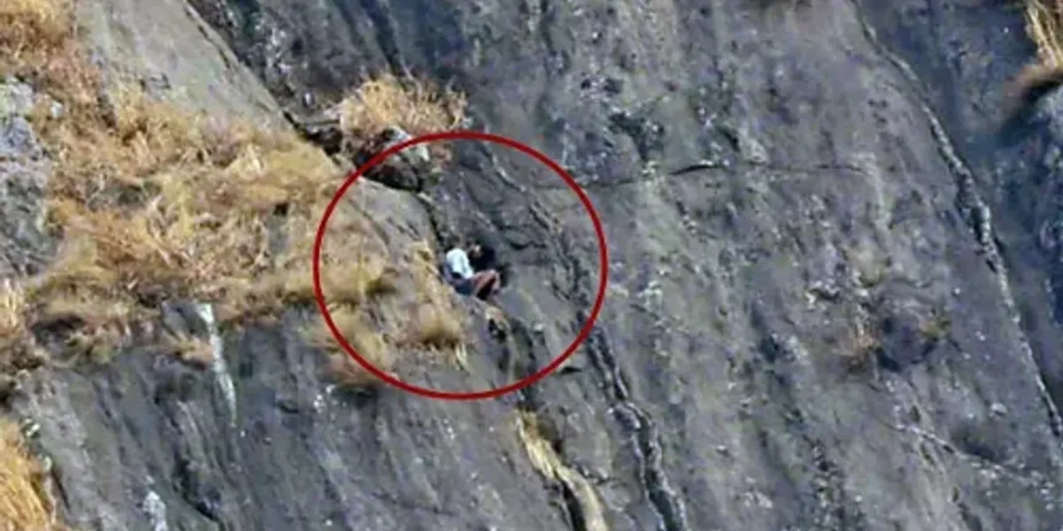 Army team reaches trapped Kerala trekker R Babu, likely to be airlifted