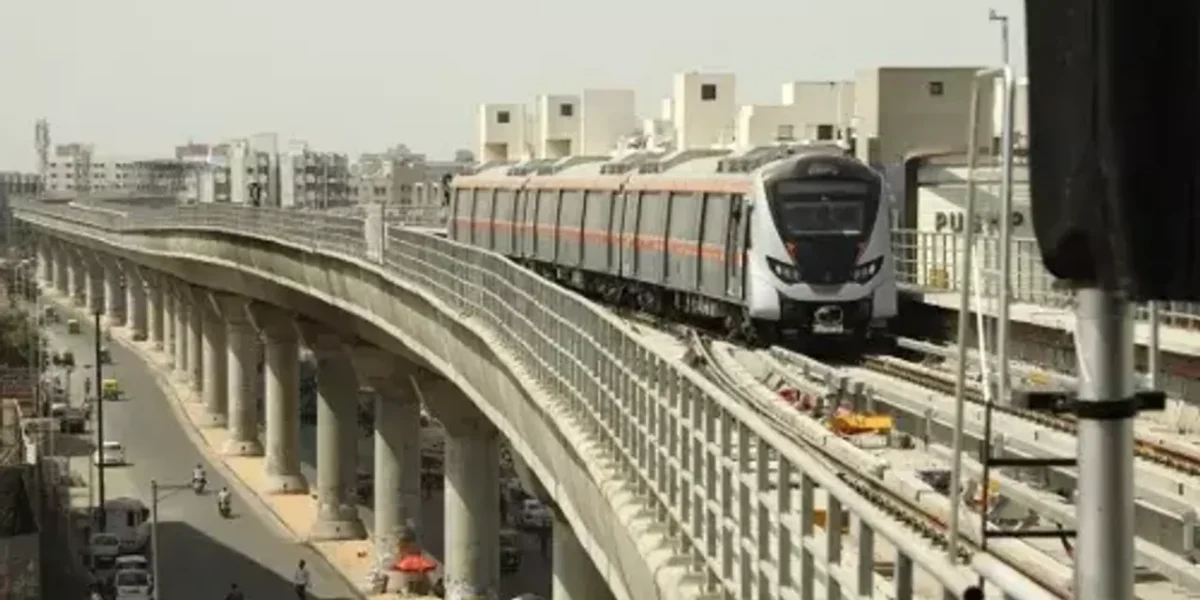 Metro rolls in Ahmedabad’s west for 1st time
