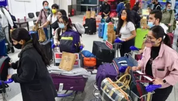 Govt intensifies evacuation of stranded Indians from Ukraine