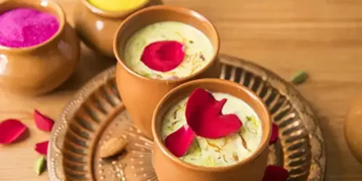 Holi 2022: Enjoy the festival of colours with this thandai recipe
